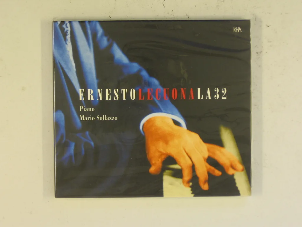 Copertina di La32
