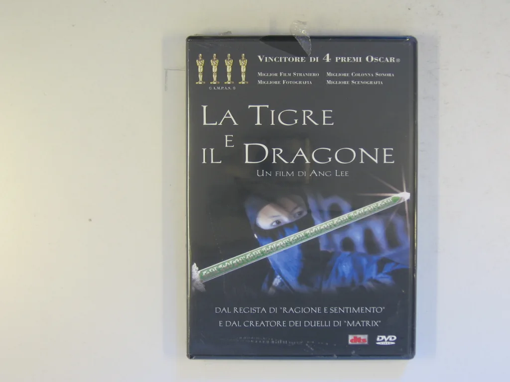 Copertina di La Tigre E Il Dragone