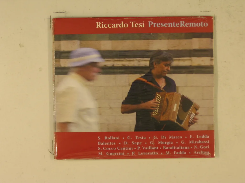 Copertina di Presente Remoto