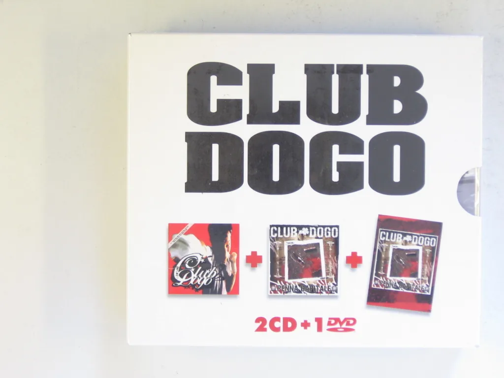 Copertina di Club Dogo