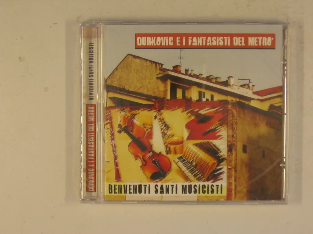 Copertina di Benvenuti Santi Musicisti