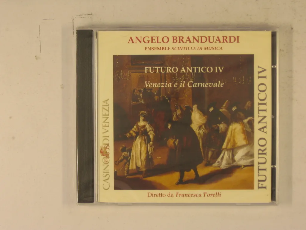 Copertina di Futuro Antico Iv-Venezia E Il Carnevale