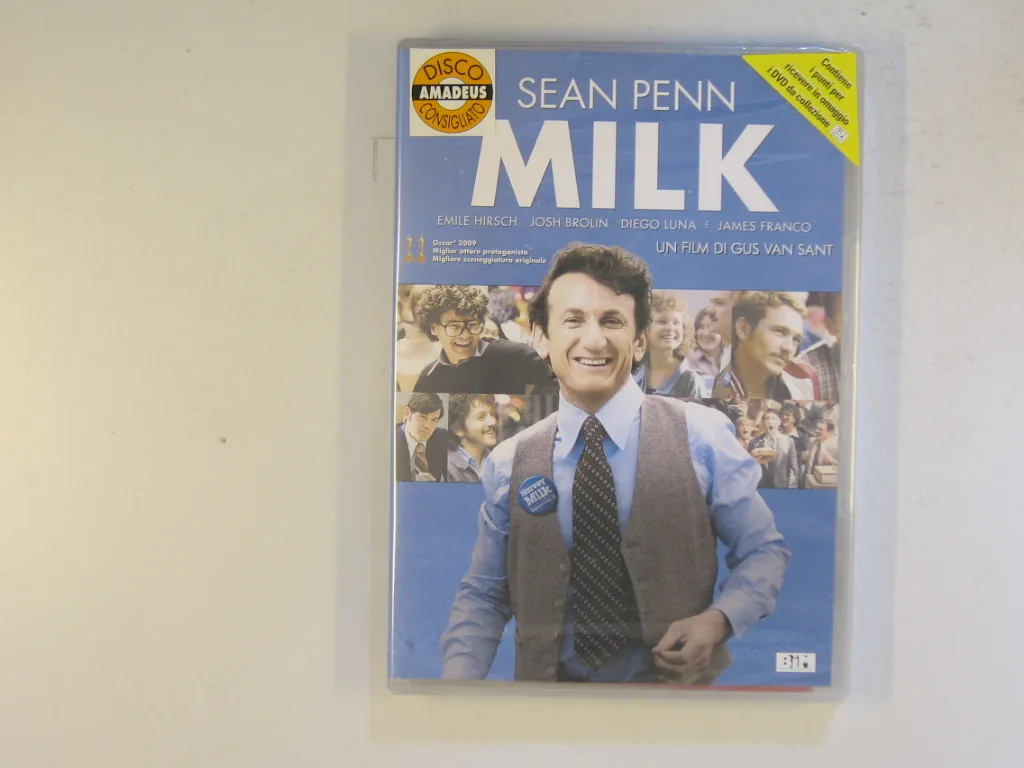 Copertina di Milk