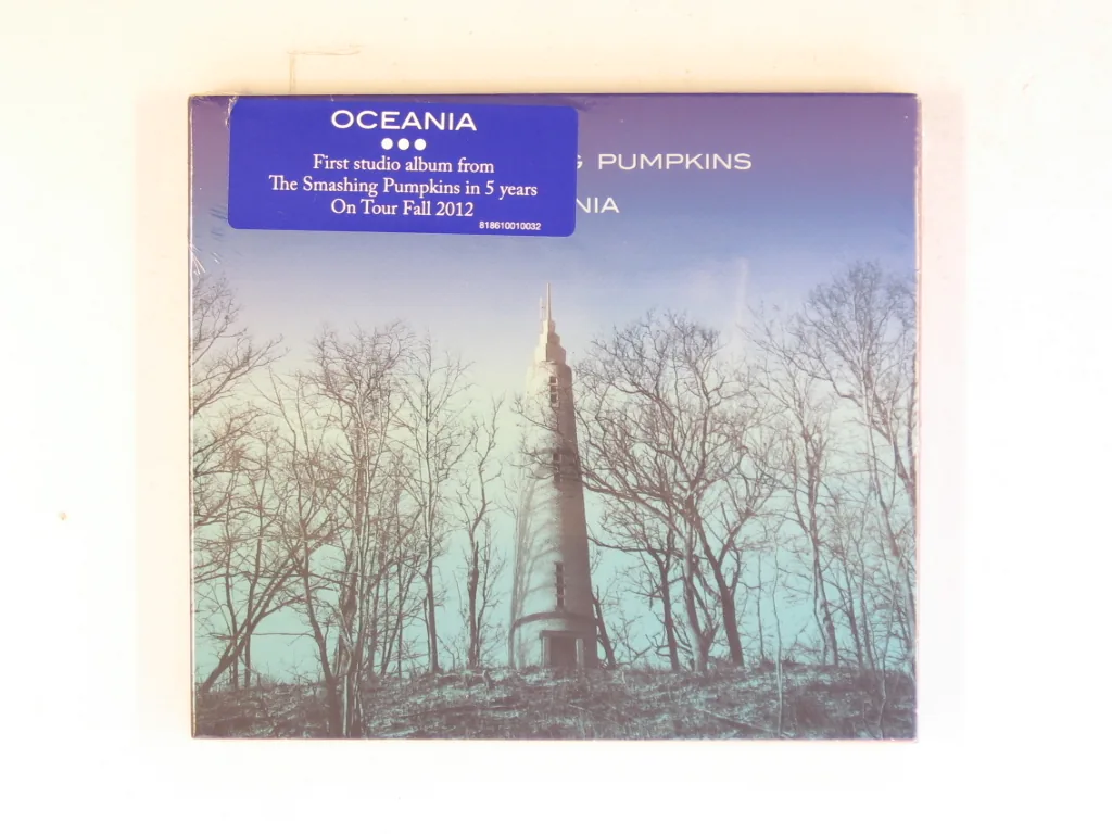 Copertina di Oceania