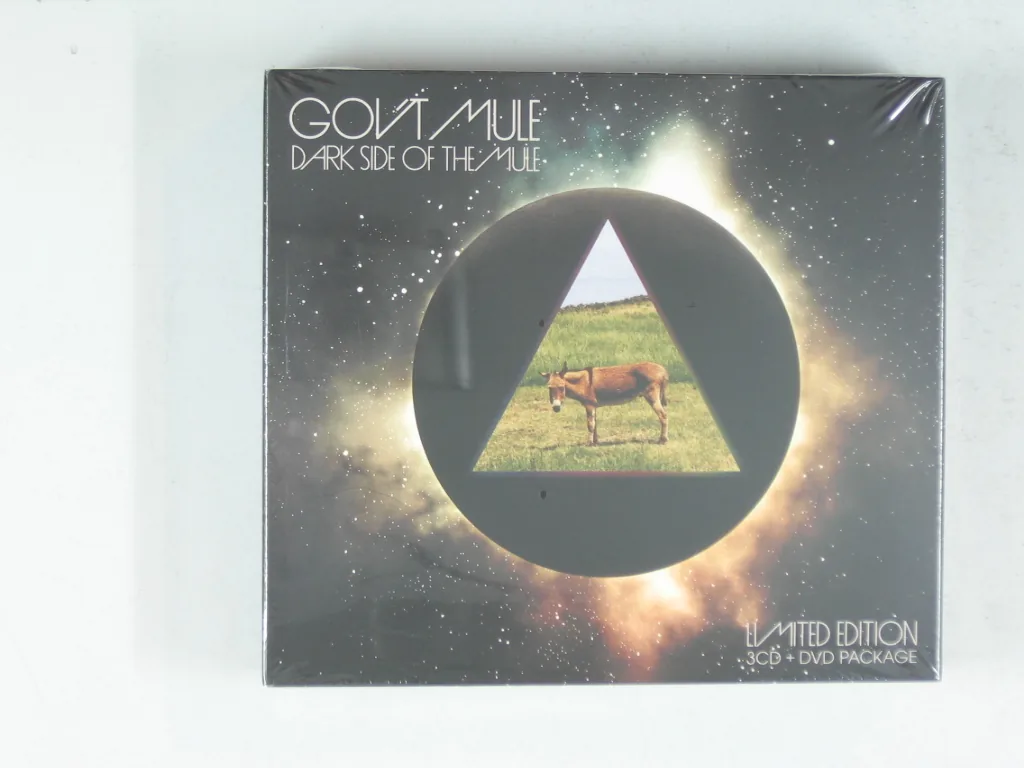 Copertina di Dark Side Of The Mule