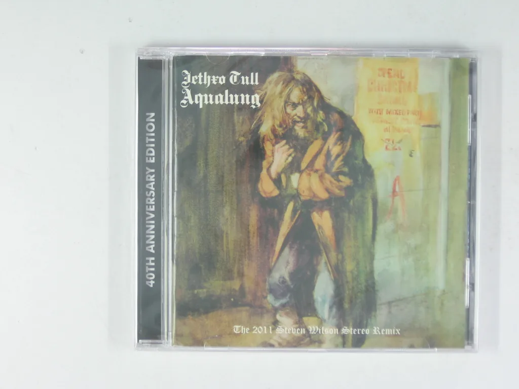 Copertina di Aqualung