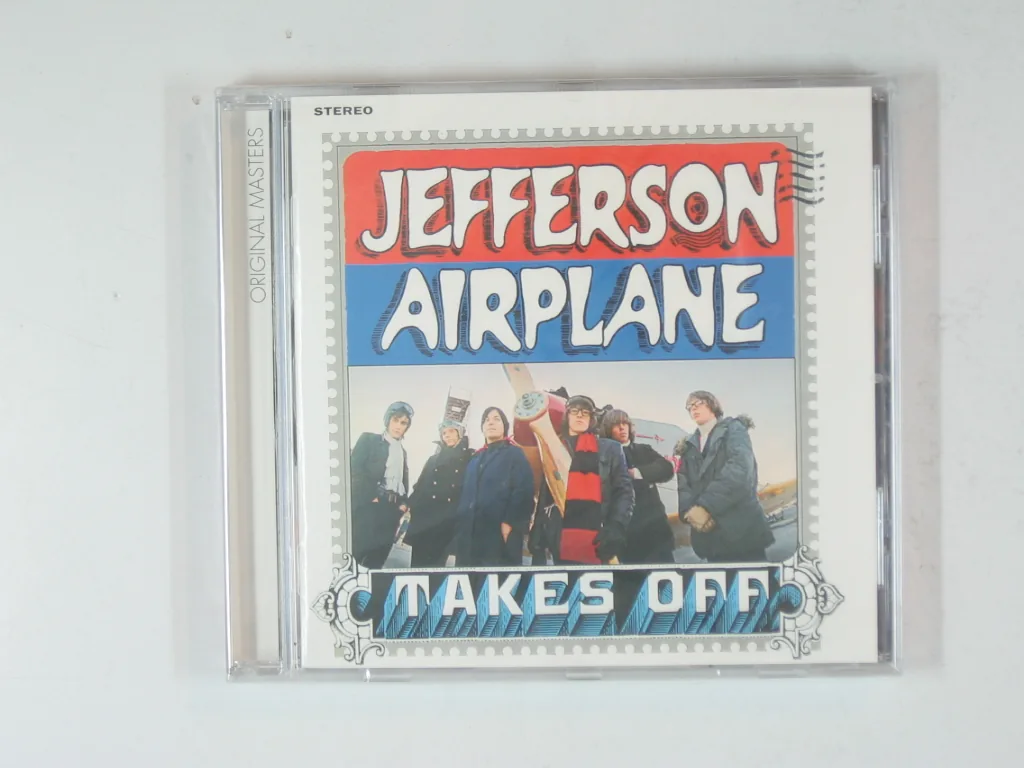 Copertina di Takes Off
