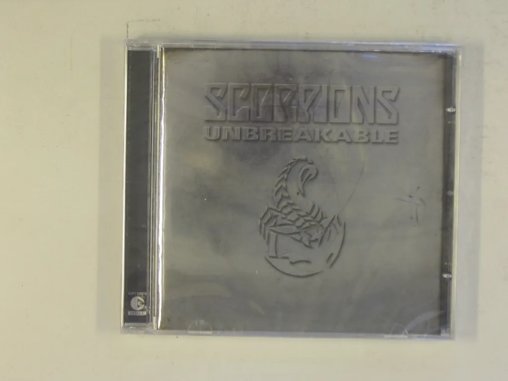 Copertina di Unbreakable