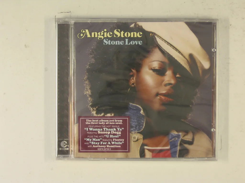 Copertina di Stone Love