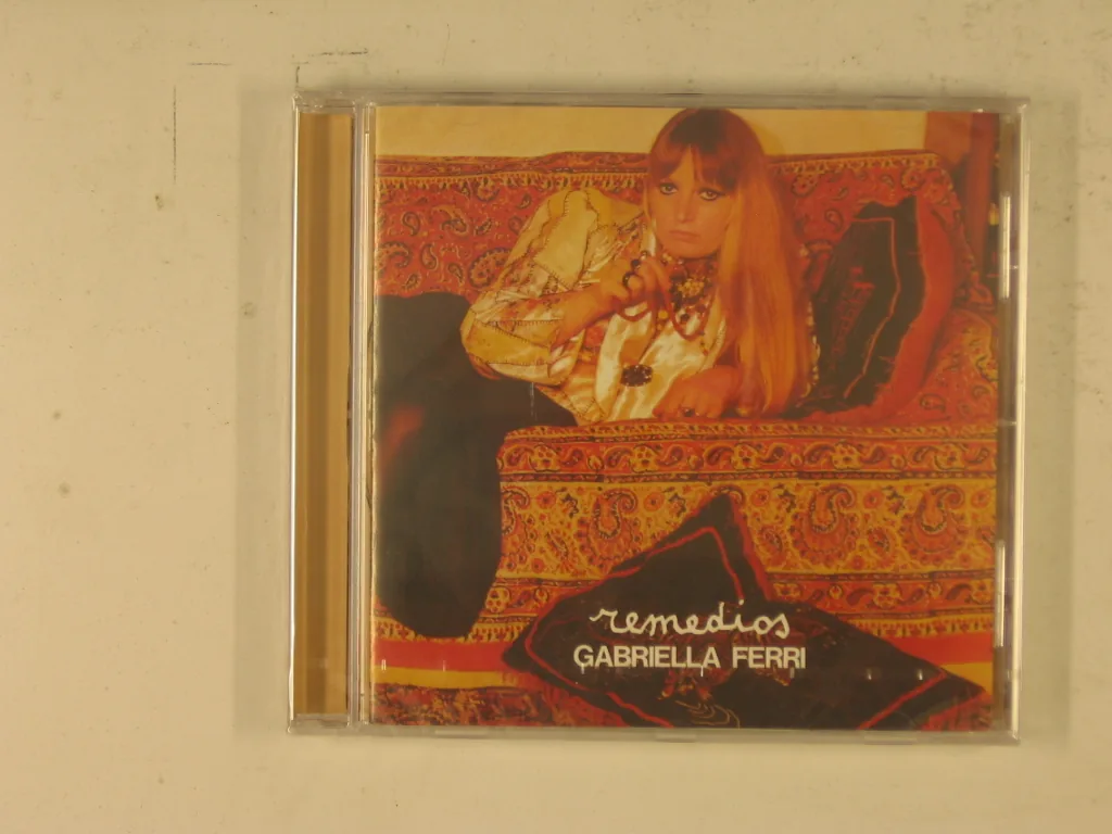 Copertina di Remedios