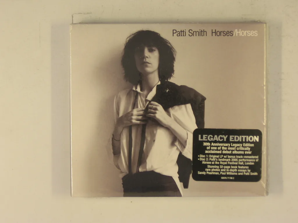 Copertina di Horses