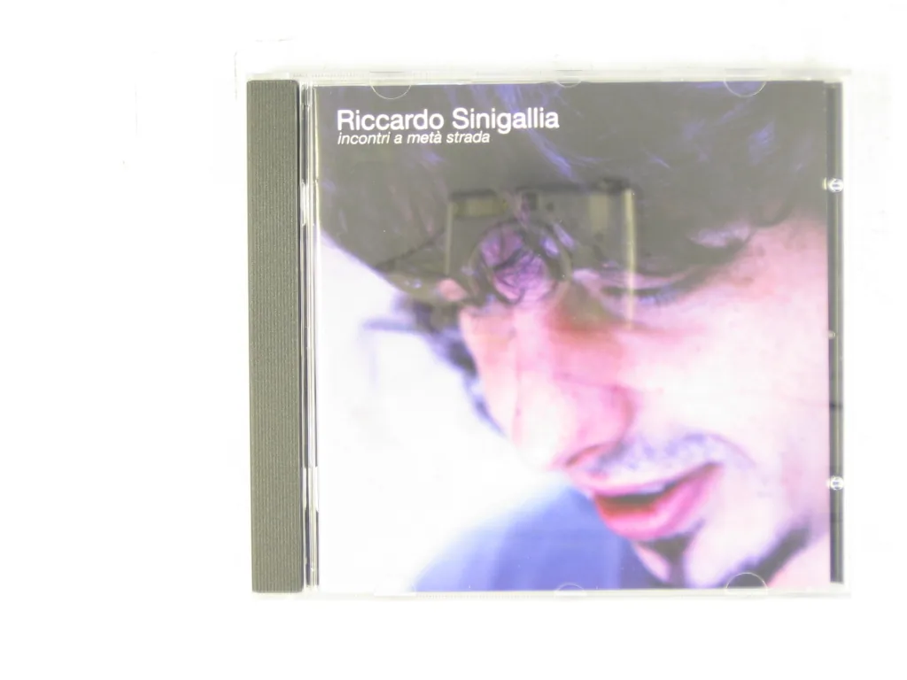 Copertina di Incontri A Metà Strada