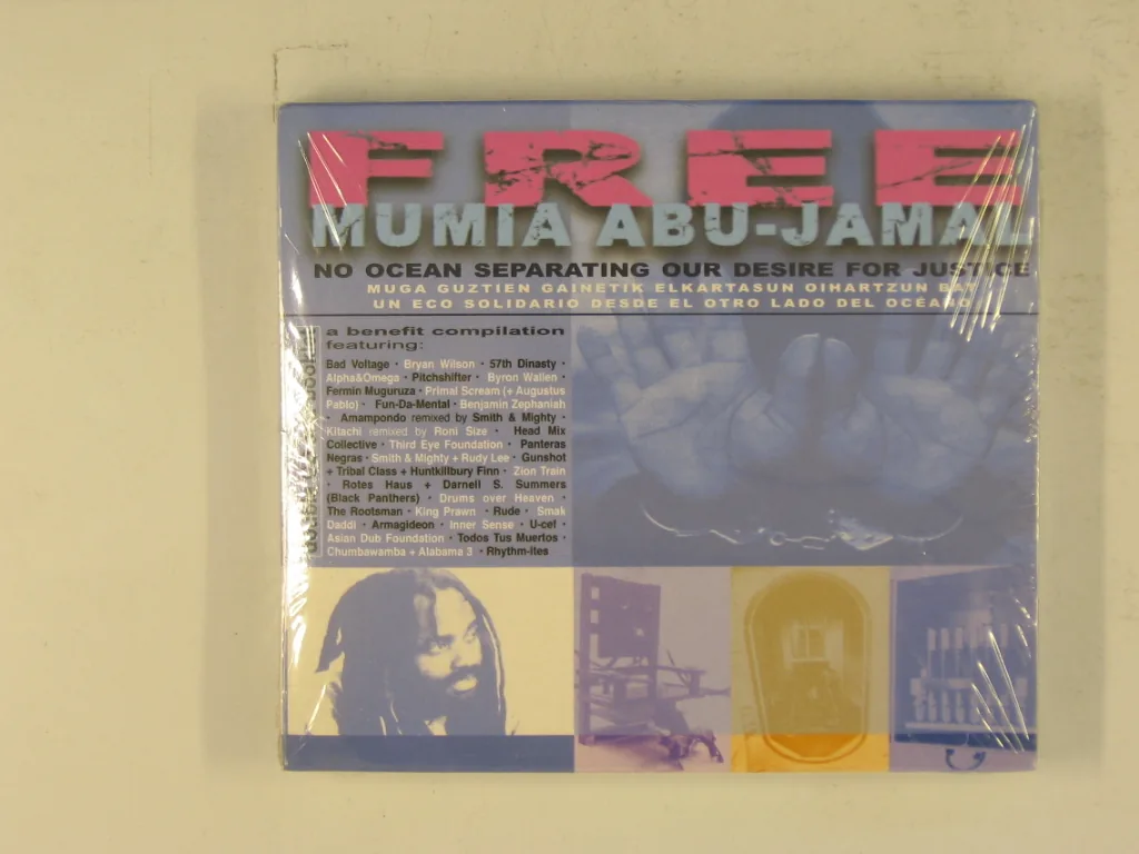 Copertina di ee Mumia Abu-Jamal