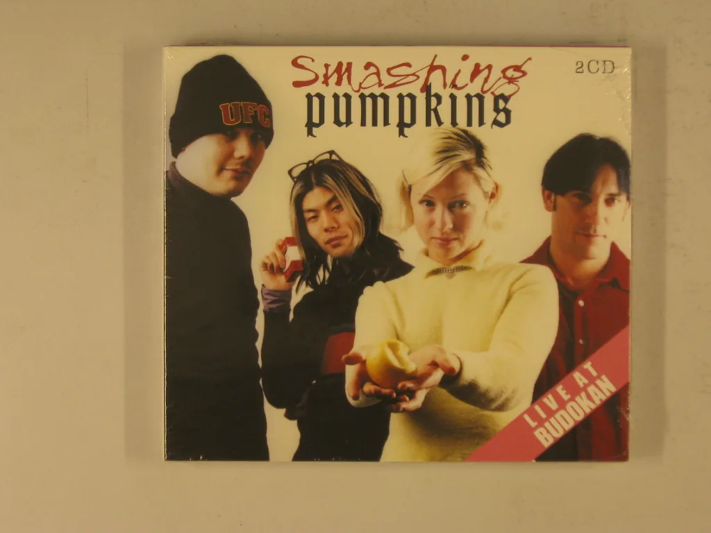 Copertina di Live At Budokan