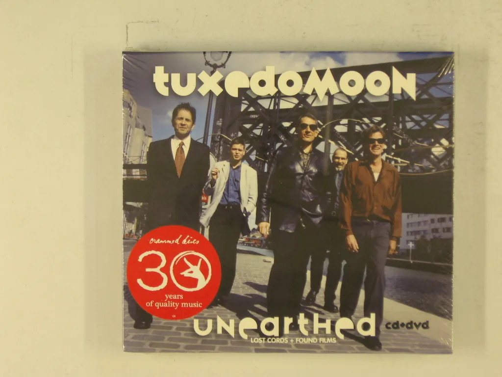 Copertina di Unearthed