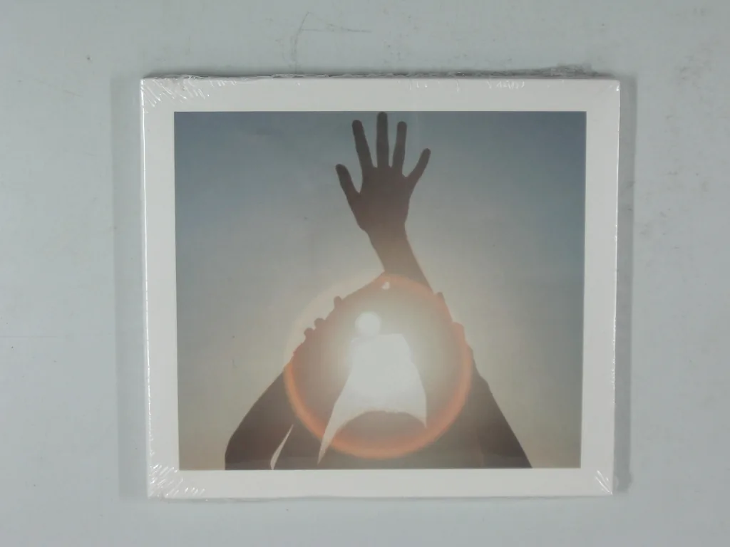 Copertina di Shelter