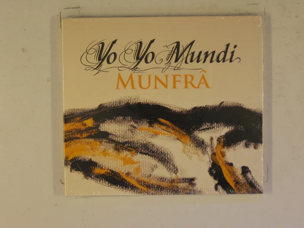 Copertina di Munfra