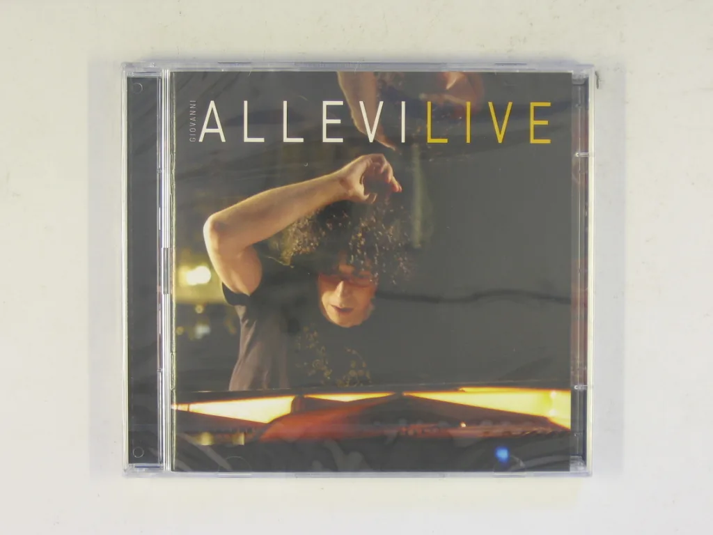 Copertina di Live