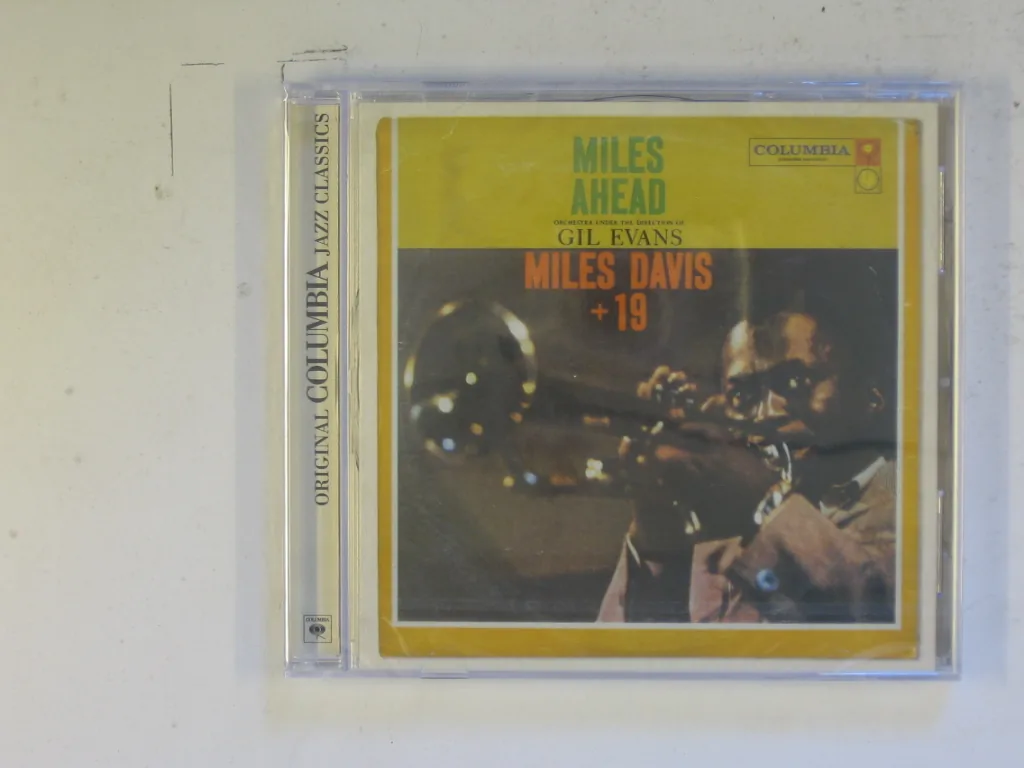 Copertina di Miles Ahead