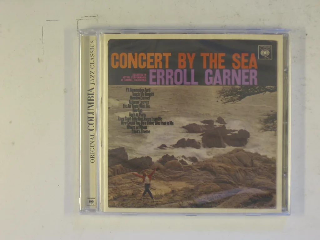Copertina di Concert By The Sea