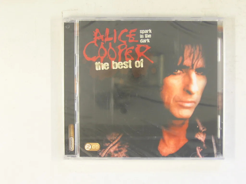 Copertina di Spark In The Dark: The Best Of