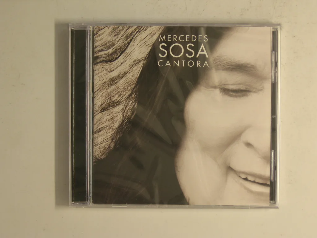 Copertina di Cantora