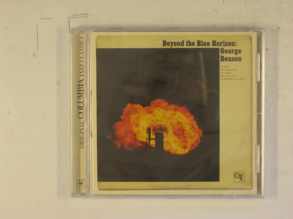 Copertina di Beyond The Blue Horizon