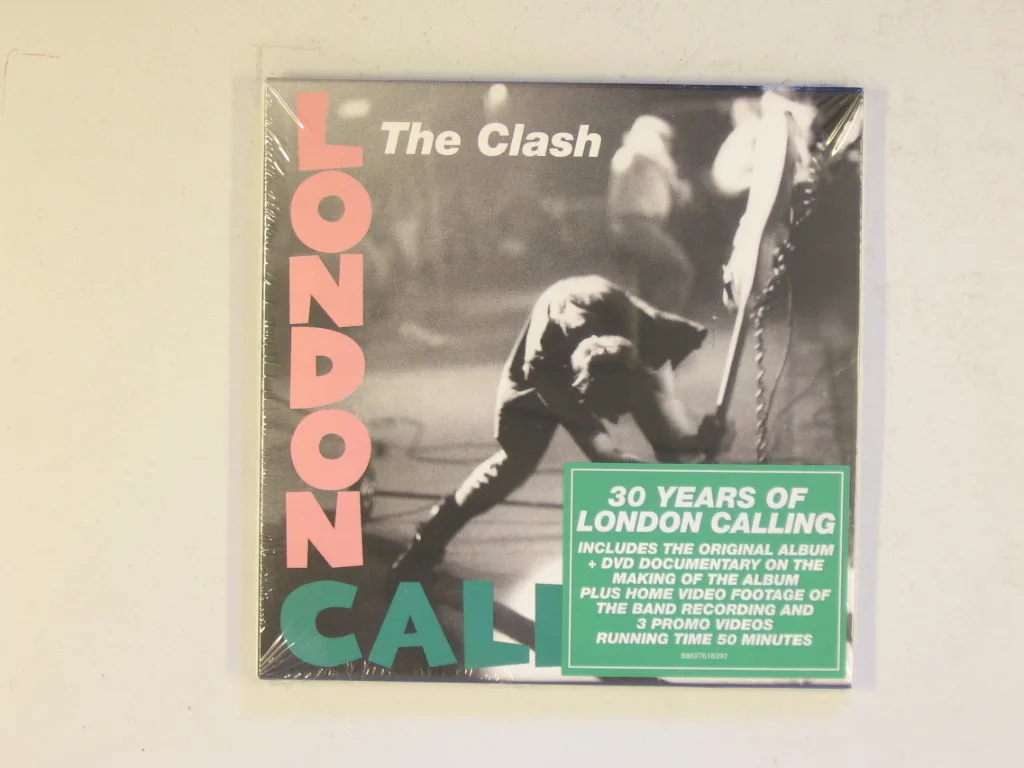 Copertina di London Calling