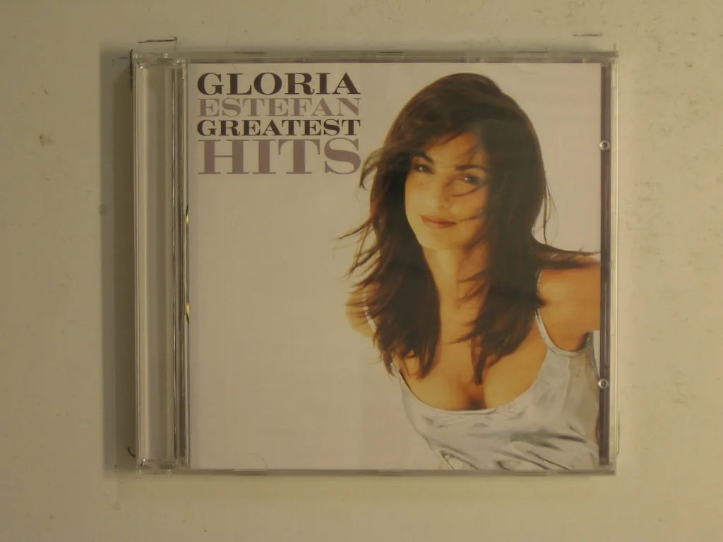 Copertina di Greatest Hits