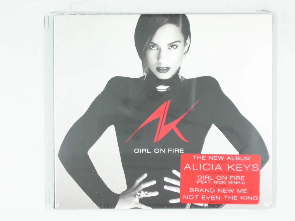Copertina di Girl On Fire