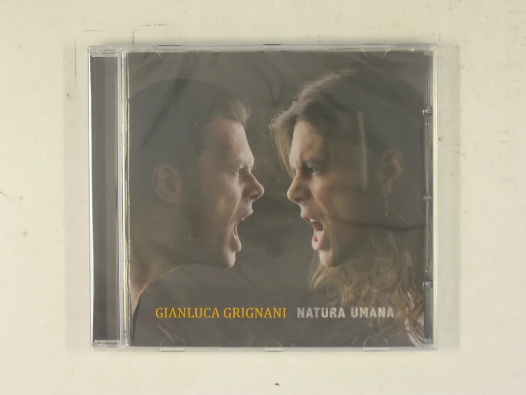 Copertina di Natura Umana