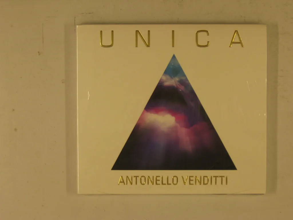 Copertina di Unica