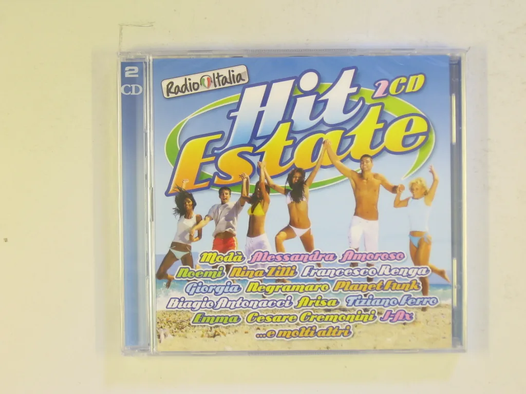 Copertina di Hit Estate
