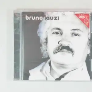 Copertina di Un'Ora Con
