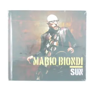 Copertina di Sun