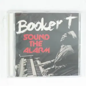 Copertina di Sound The Alarm