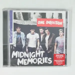 Copertina di Midnight Memories