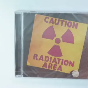 Copertina di Caution Radiation Area