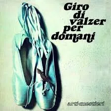 Copertina di Giro Di Valzer Per Domani