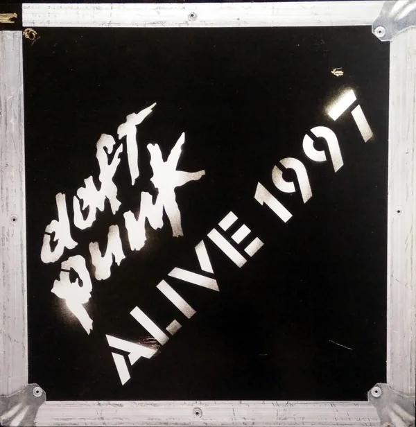 Copertina di Alive 1997