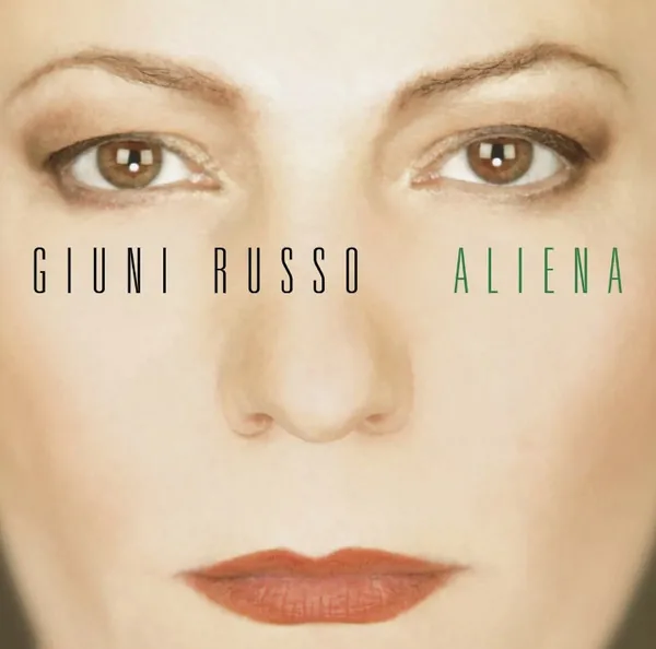 Copertina di Aliena