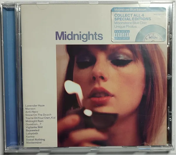 Copertina di Midnights