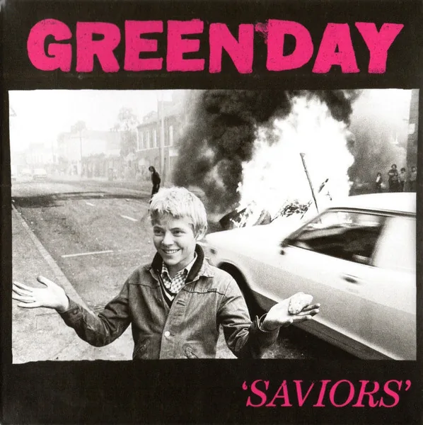 Copertina di Saviors