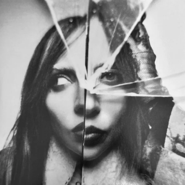 Copertina di Mayhem