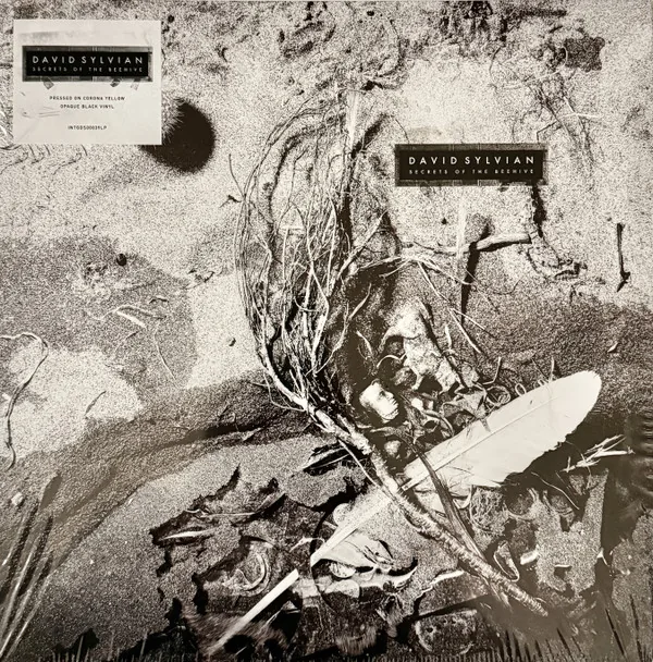 Copertina di Secrets Of The Beehive