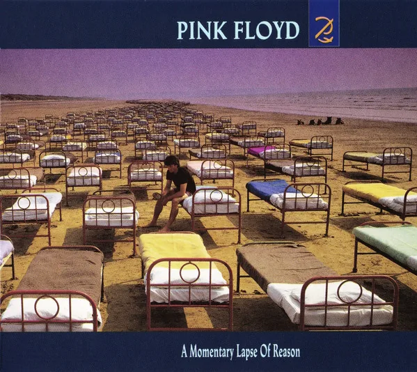 Copertina di A Momentary