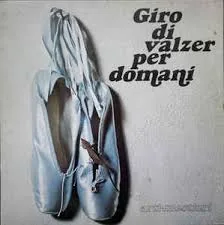 Copertina di Giro Di Valzer Per Domani