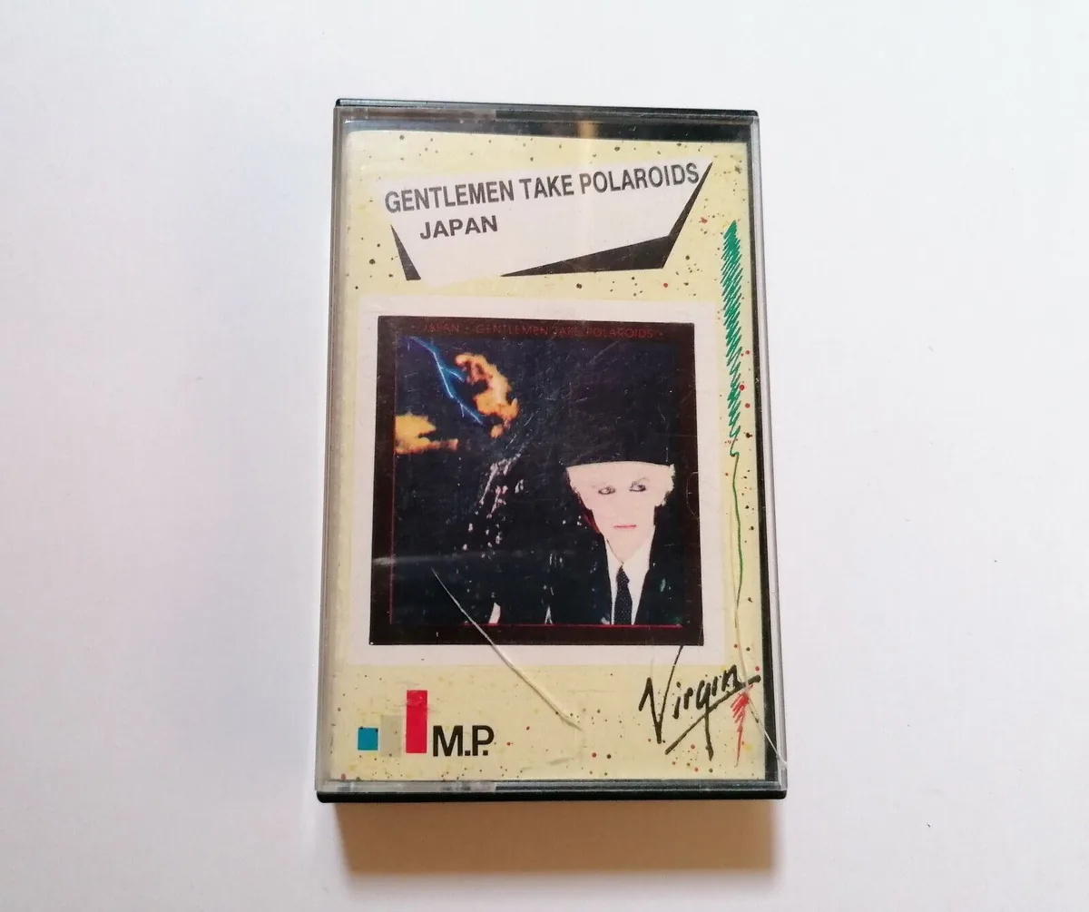 Copertina di Gentlemen Take Polaroids