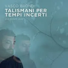 Copertina di Talismani Per Tempi Incerti